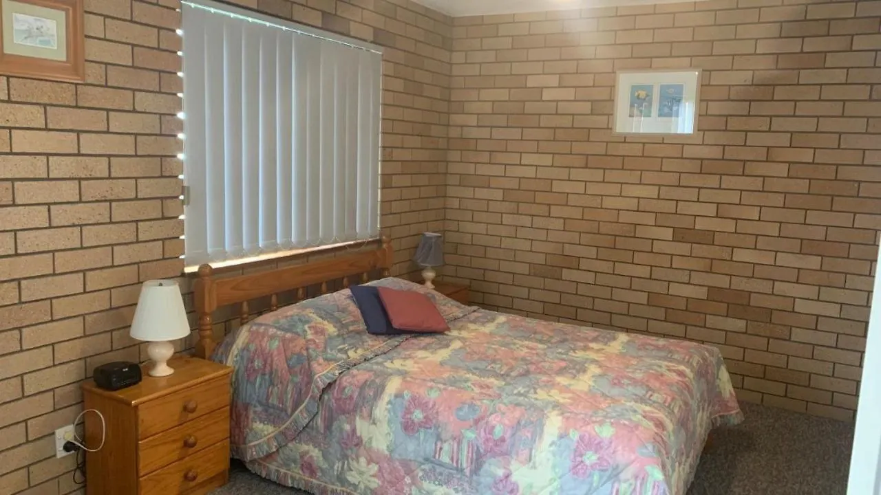 Waikiki Unit 4 Kings Beach Qld Caloundra
